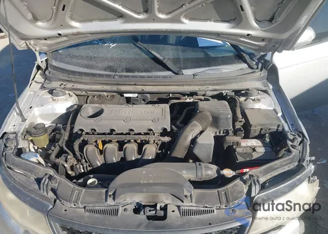 2010 Kia Forte Koup Ex from USA, damaged, VIN KNAFU6A23A5126193